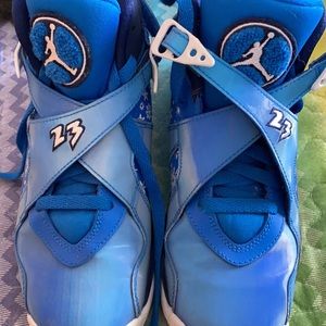 Boys 5Y Air Jordan’s